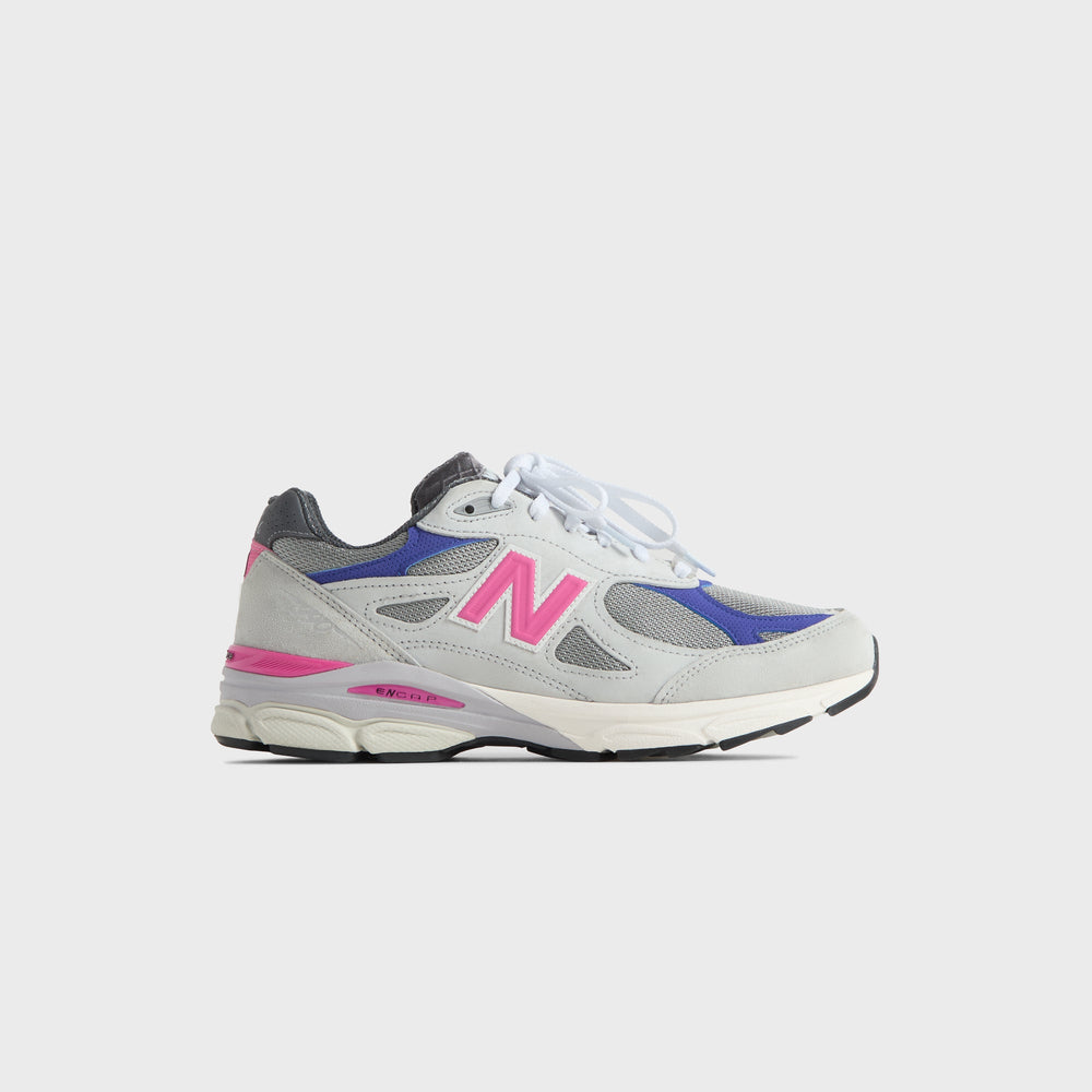 Kith x New Balance 990v3 Oyster Mushroom / Liberty，侧面照片 1