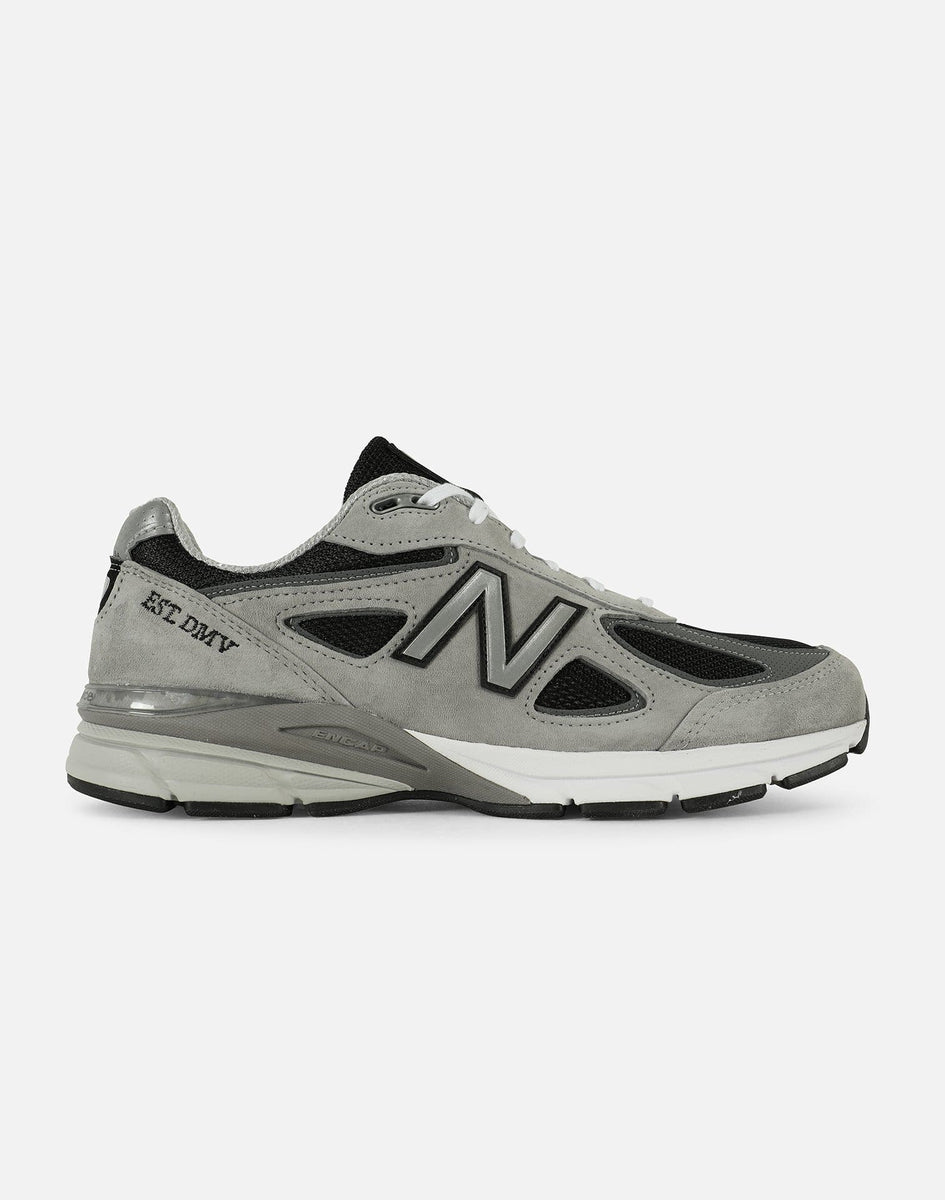 DTLR x New Balance 990v4 EST DMV Black,侧面照片 1