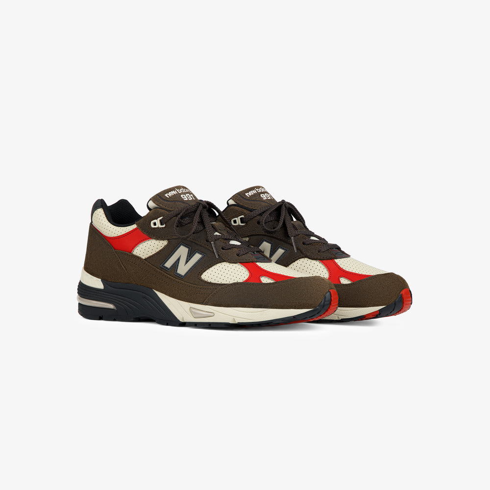 Aime Leon Dore x New Balance 991 CHOCOLATE，侧面照片 1