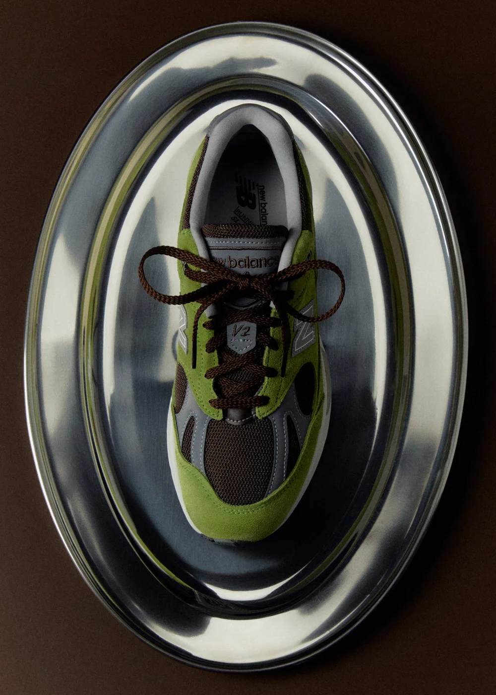 Daniëlle Cathari x New Balance 991v2 Matcha，俯视照片 3