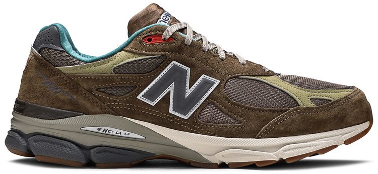 Bodega x New Balance 990v3 Here to Stay，侧面照片 1
